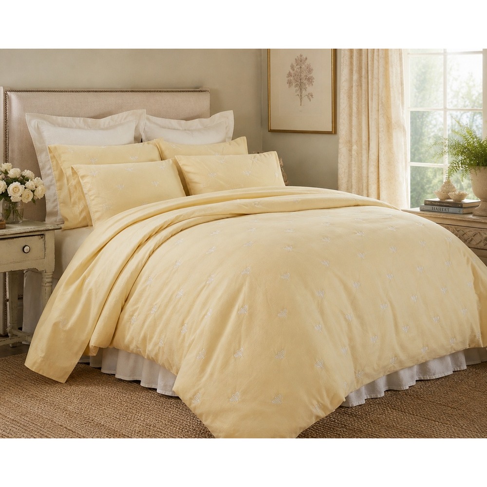 Restoration Hardware Rare Embroidered Bee es Full Butter Yellow Cotton Faille